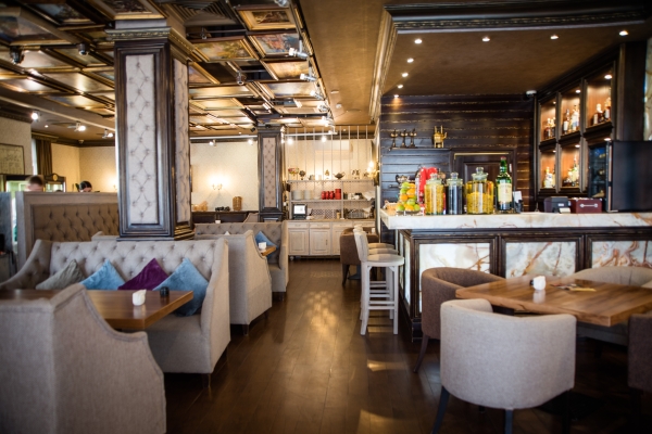 Hotel Attache